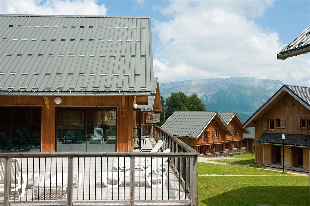 Madame Vacances Les Chalets Du Berger La Féclaz Zewnętrze zdjęcie